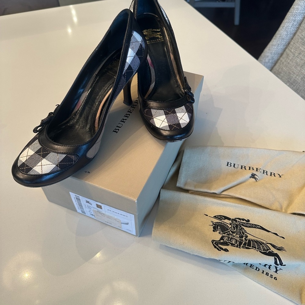 Burberry Black and White Heels